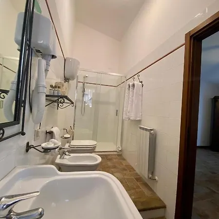 Le Querce Di Farm stay